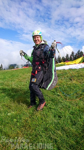 DH29.20 Luesen-Paragliding-195