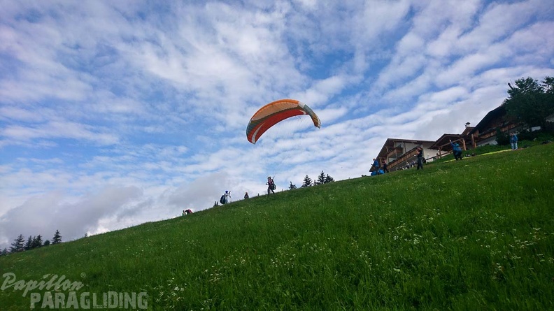 DH29.20 Luesen-Paragliding-242