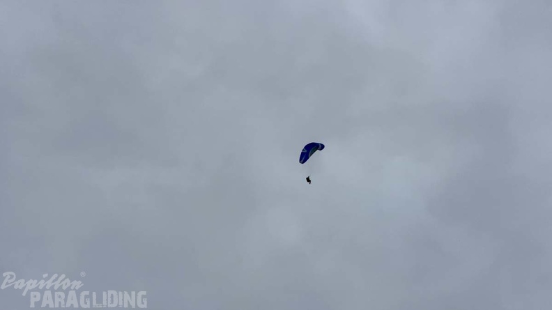 DH21.21-Luesen-Paragliding-126