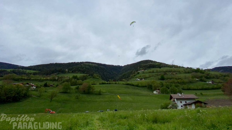 DH21.21-Luesen-Paragliding-142