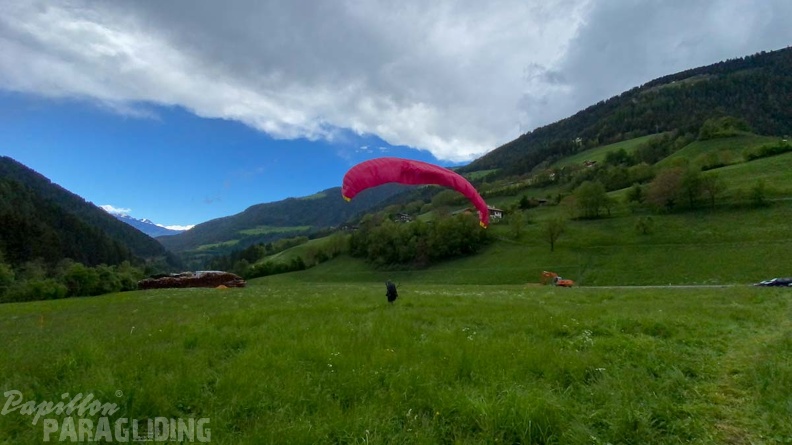 DH21.21-Luesen-Paragliding-166