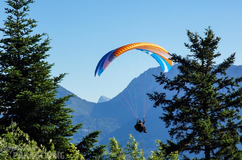 FY26.16-Annecy-Paragliding-1209