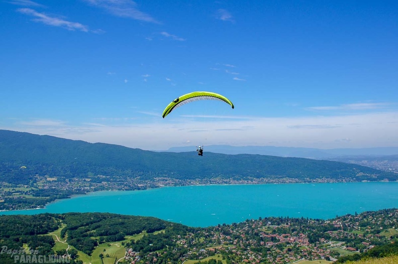 Annecy Papillon-Paragliding-128