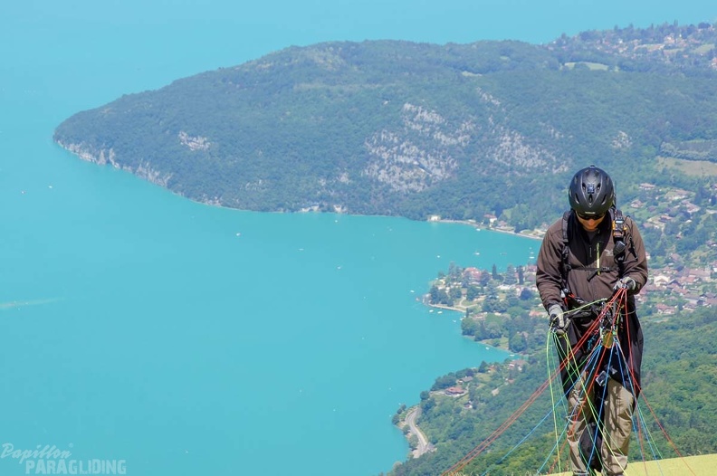 Annecy Papillon-Paragliding-187