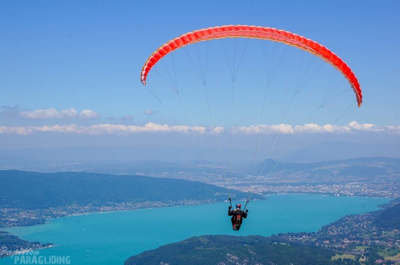 Annecy Papillon-Paragliding-225