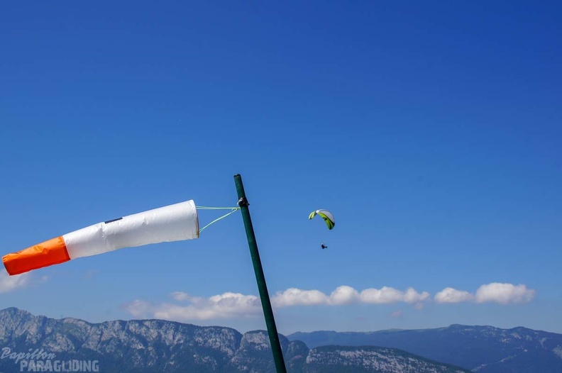Annecy Papillon-Paragliding-246