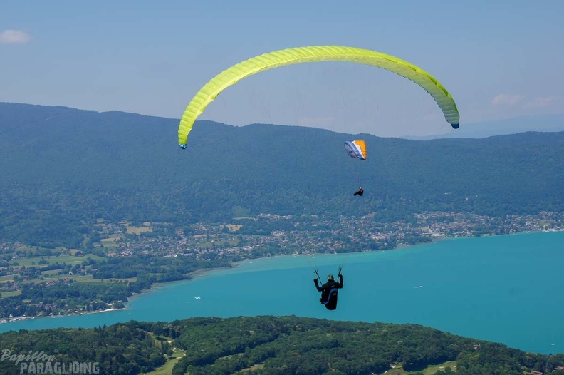 Annecy Papillon-Paragliding-423