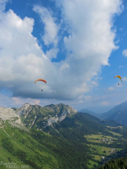 Annecy Papillon-Paragliding-469