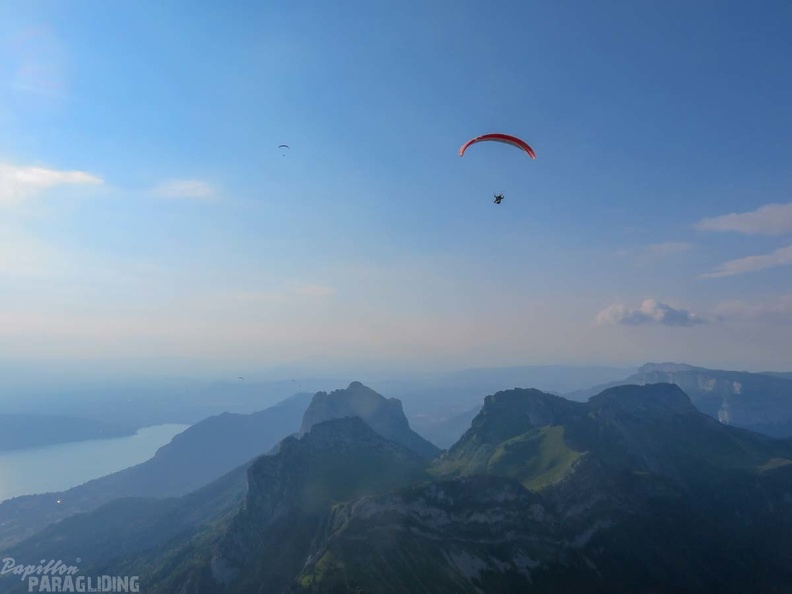Annecy Papillon-Paragliding-526