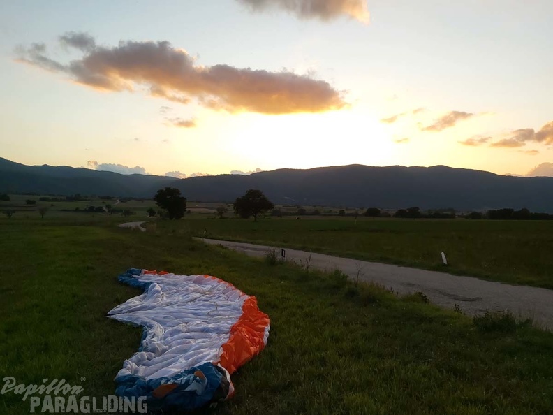 FC40.19 Castelluccio-Paragliding-158