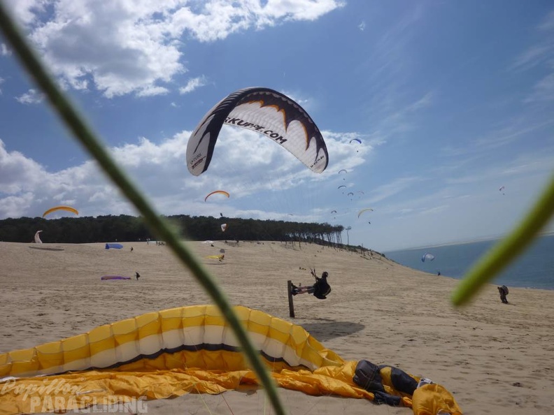 2011_Dune_du_Pyla_Paragliding_028.jpg
