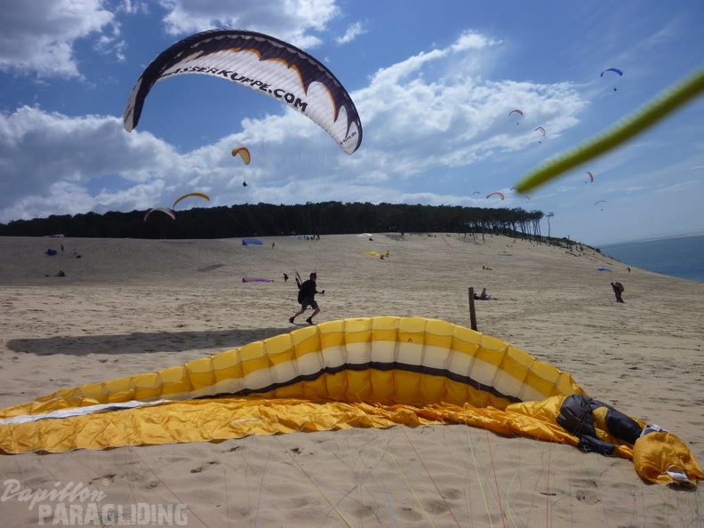 2011_Dune_du_Pyla_Paragliding_029.jpg