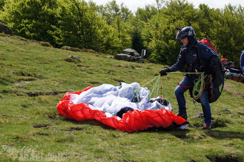 FE21.17_Vogesen-Paragliding-121.jpg