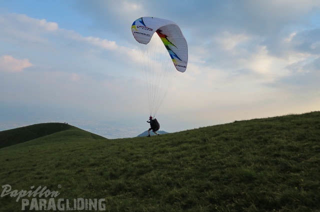 FUV24_15_M_Paragliding-154.jpg
