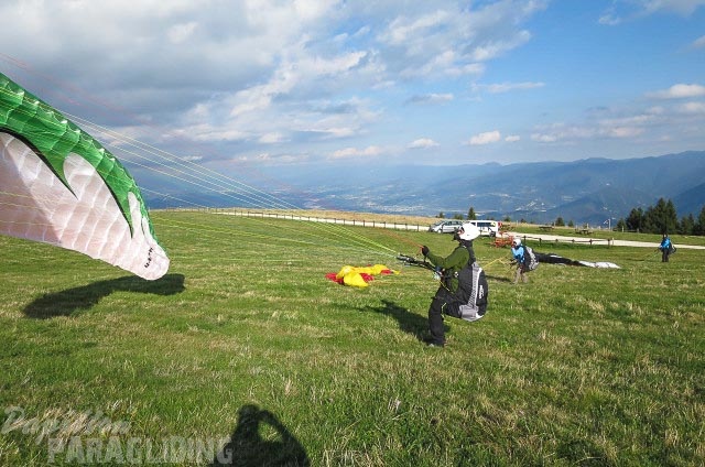 FL37 15 Levico Terme Paragliding-1147