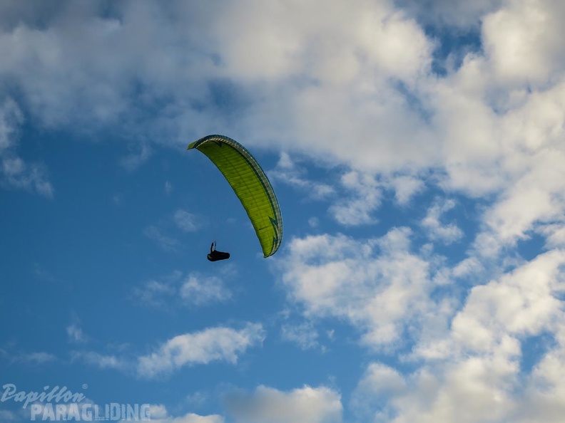 FM53.15 Paragliding-Monaco 04-213