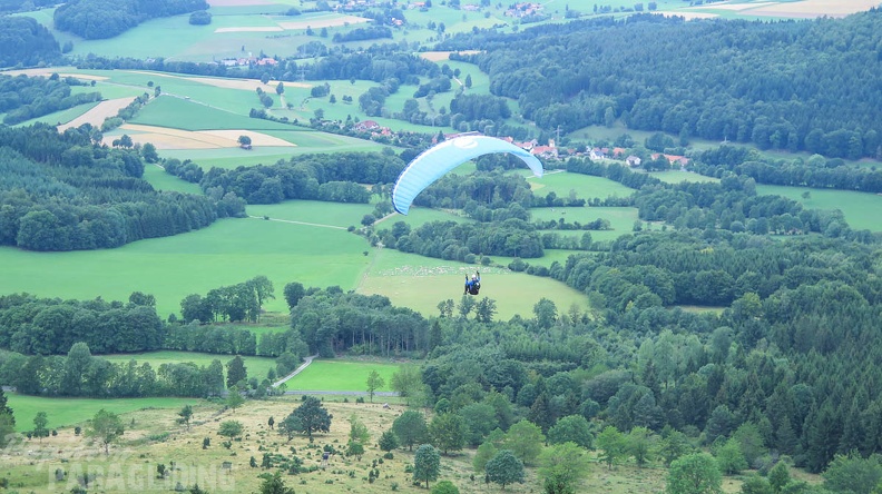 FG30.15 Paragliding-Rhoen-2127