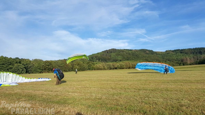 FG38.19 STR-Paragliding-Rhoen-114