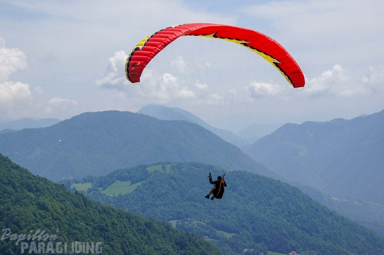 FS22.18_Slowenien-Paragliding-138.jpg