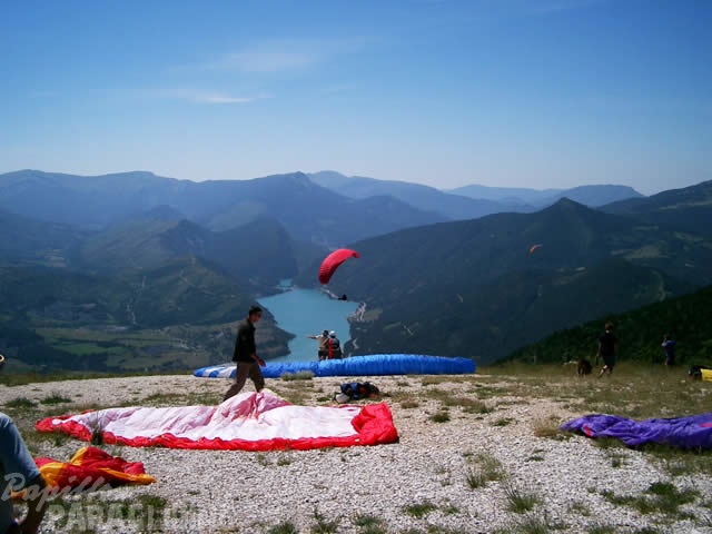 2003 St Andre Paragliding 035