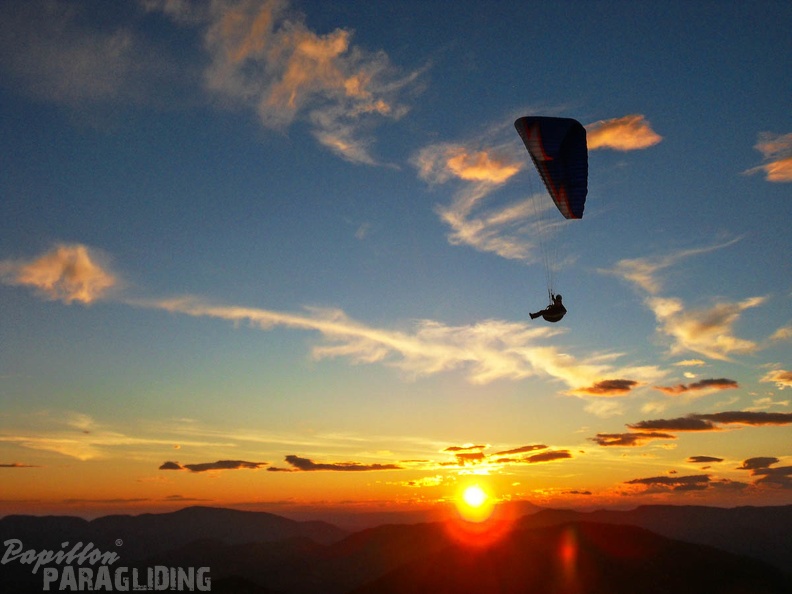 St_Andre_Paragliding-165.jpg