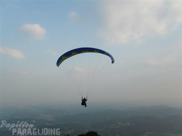 2011_FW17.11_Paragliding_039.jpg