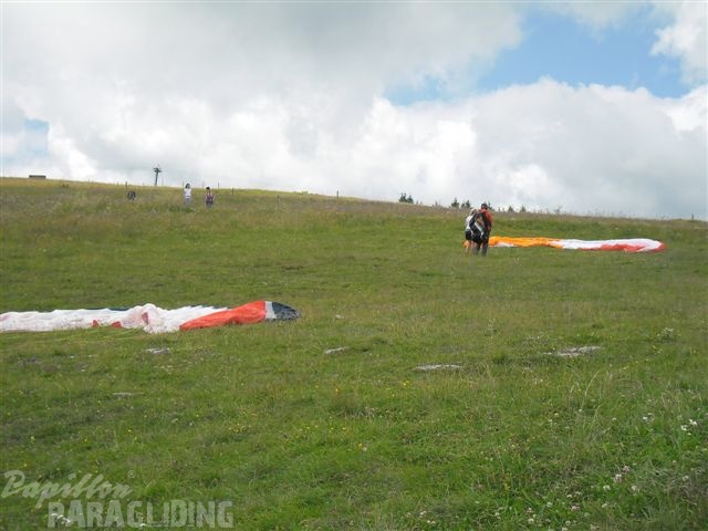 2011 FW28.11 Paragliding 117