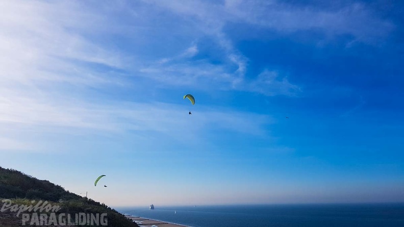 FZ37.19 Zoutelande-Paragliding-588