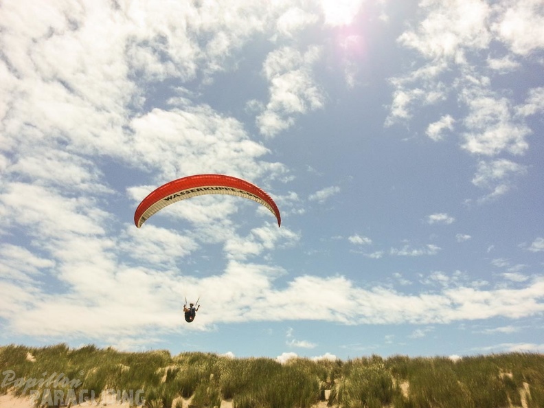 Paragliding_Zoutelande-61.jpg