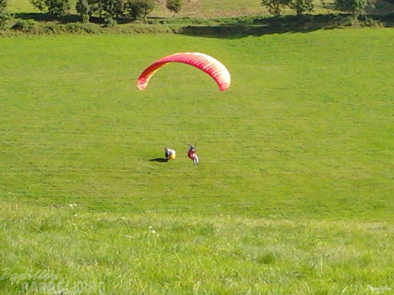 2012_ES.34.12_Paragliding_042.jpg
