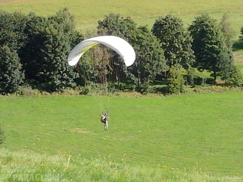 2012_ES.34.12_Paragliding_045.jpg