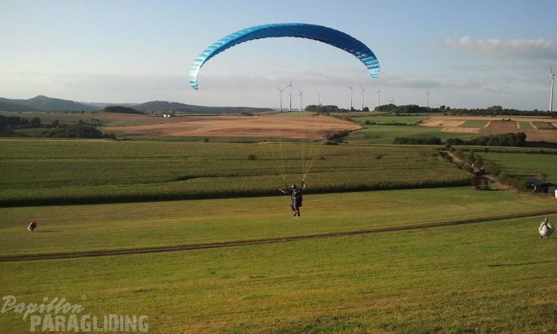 2012_ES.36.12_Paragliding_026.jpg