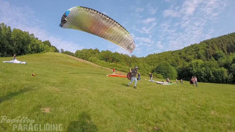 EK ES 22.18-Paragliding-140