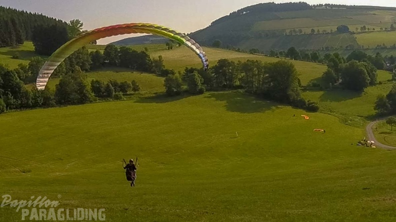 EK ES 22.18-Paragliding-143