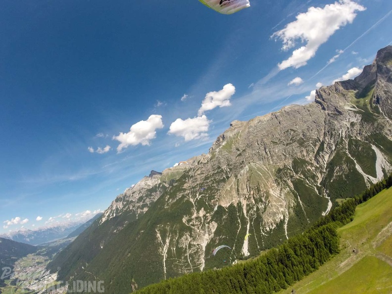 AS26.17_Stubai-Performance-Paragliding-100.jpg