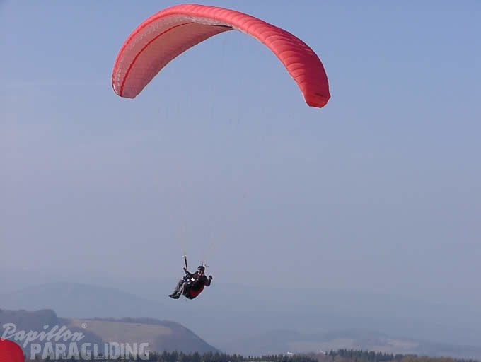 2003 K09.03 Paragliding Wasserkuppe 027
