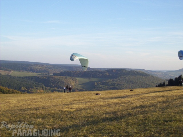 2003_K37.03_Paragliding_Wasserkuppe_014.jpg