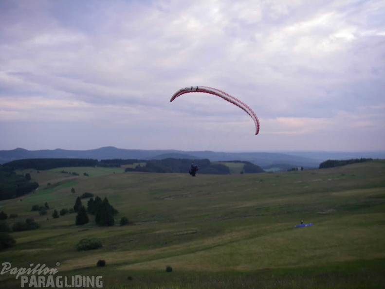 2009 RG28.09 Wasserkuppe Paragliding 002