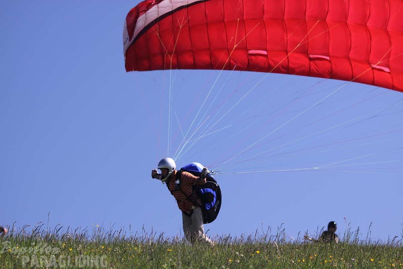 2010 RK22.10 Wasserkuppe Paragliding 013