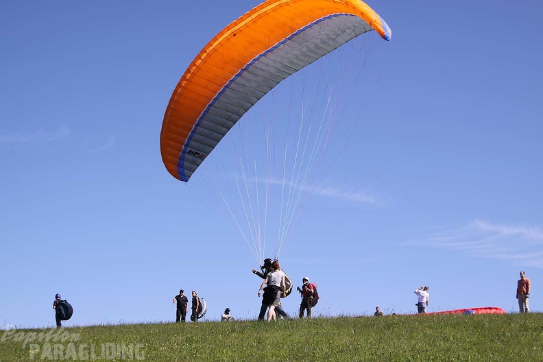 2010 RK22.10 Wasserkuppe Paragliding 028