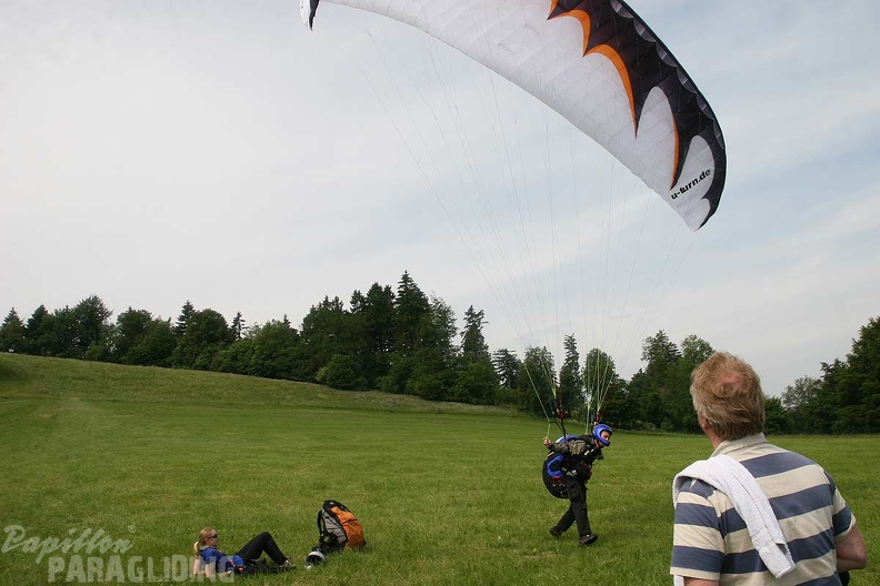 2010 RK24.10 Wasserkuppe Paragliding 147