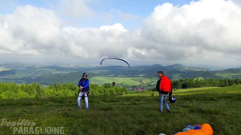 2010 RK25.10 Wasserkuppe Paragliding 012
