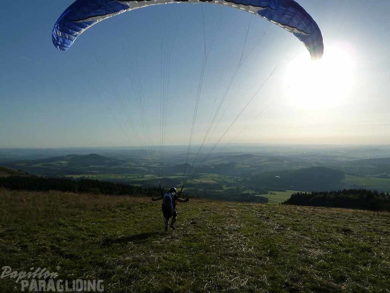 2010 RK28.10 Wasserkuppe Paragliding 099