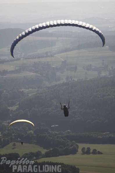 2010 RK28.10 Wasserkuppe Paragliding 166