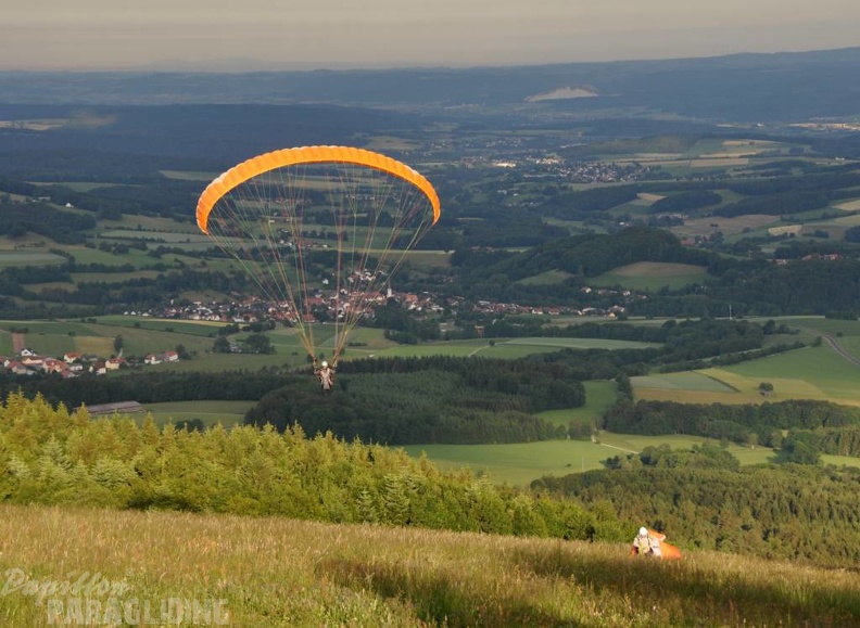 2011_Pfingstfliegen_Paragliding_051.jpg