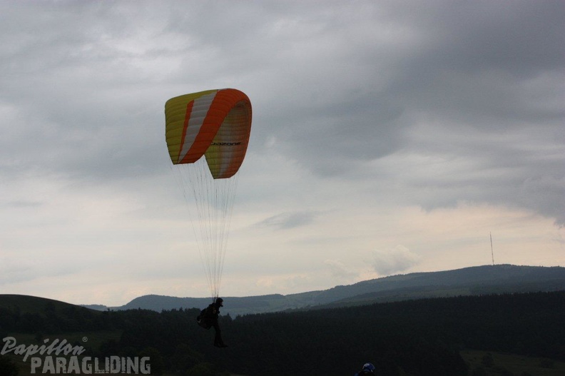 2011 RFB JUNI Paragliding 035