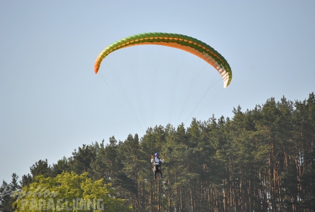 2011 RFB SPIELBERG Paragliding 081