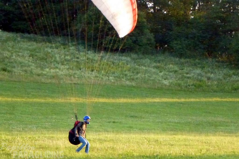 2011_RK27.11_Paragliding_Wasserkuppe_065.jpg