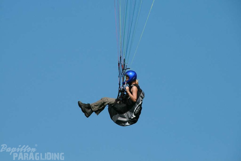 2011_RK27.11_Paragliding_Wasserkuppe_104.jpg