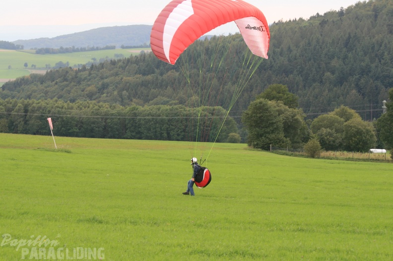 2011 RK33.11 Paragliding Wasserkuppe 040